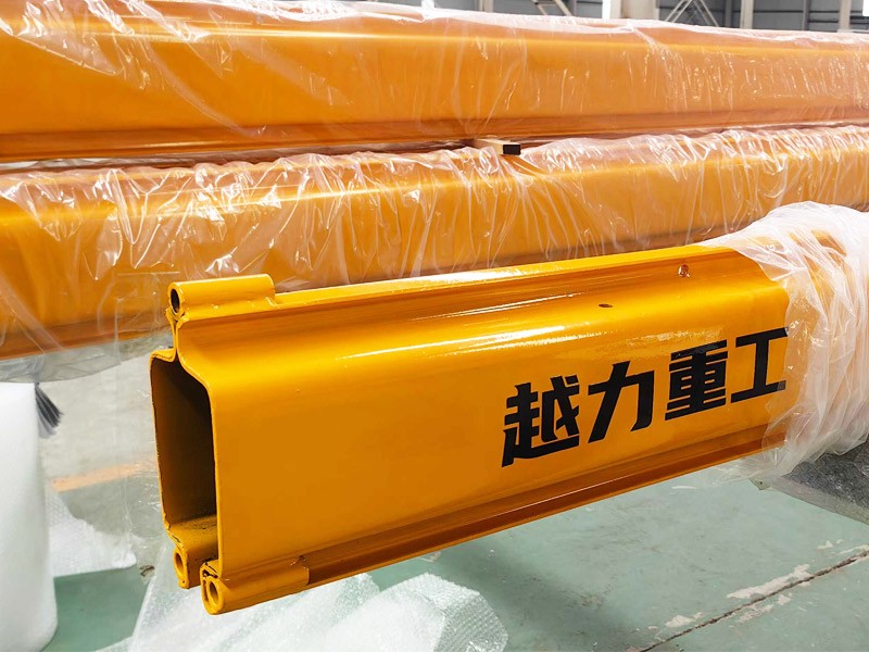 KBK柔性梁起重機和剛性梁起重機有什么區別？Ω型軌與C型軌的結構與連接方式對比